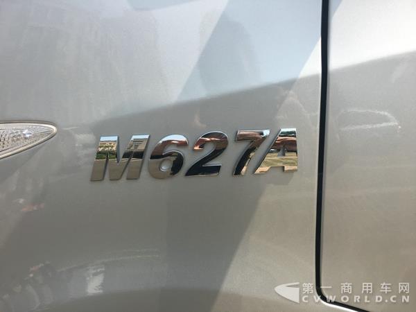 二代江淮星銳6系長軸車型，17座，搭載江淮2.7CTl 國五柴油發(fā)動機7.jpg