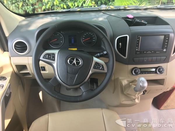 二代江淮星銳6系長軸車型，17座，搭載江淮2.7CTl 國五柴油發(fā)動機9.jpg