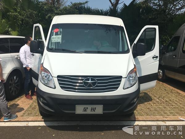 二代江淮星銳4系短軸車型M420A，12座，搭載江淮2 (1).jpg