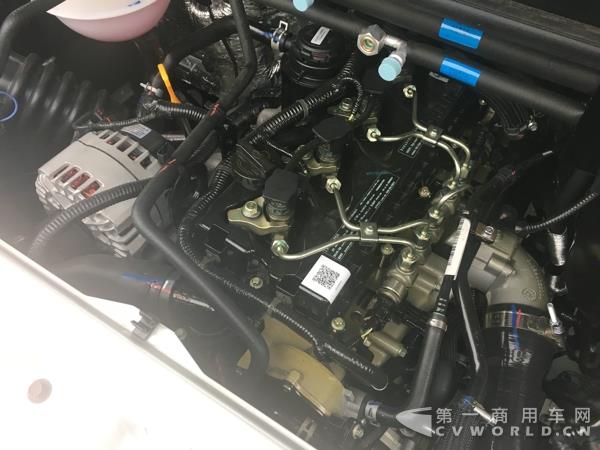 江淮2.7CTI 柴油發(fā)動機.jpg
