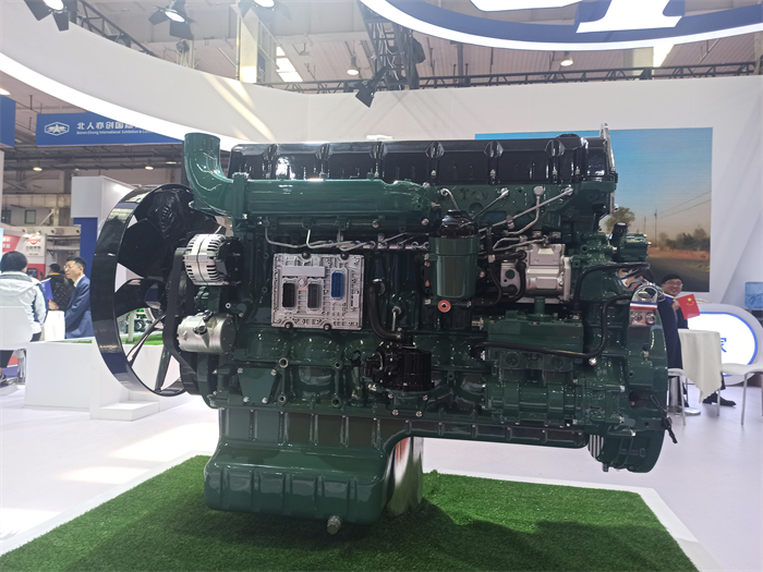 奧威6DX1-E66系列柴油機(jī).jpg
