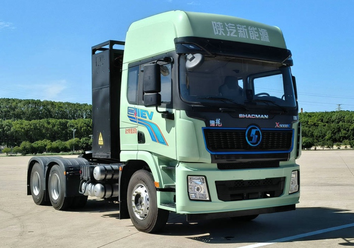 陜汽M5000換電式純電動牽引車.jpg